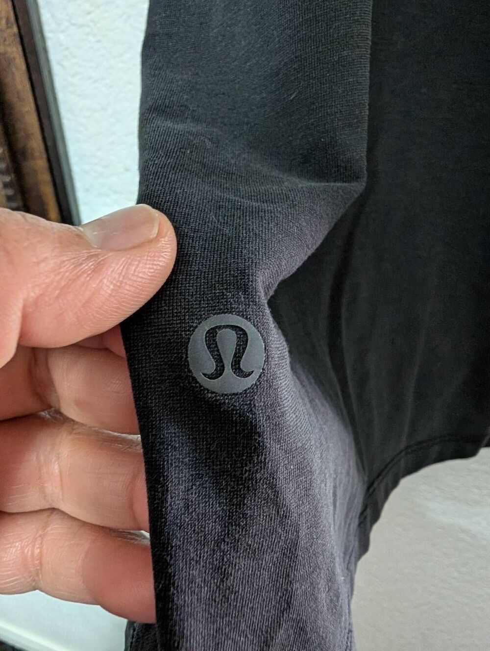 Lululemon tank top for men - Picture 4 of 5